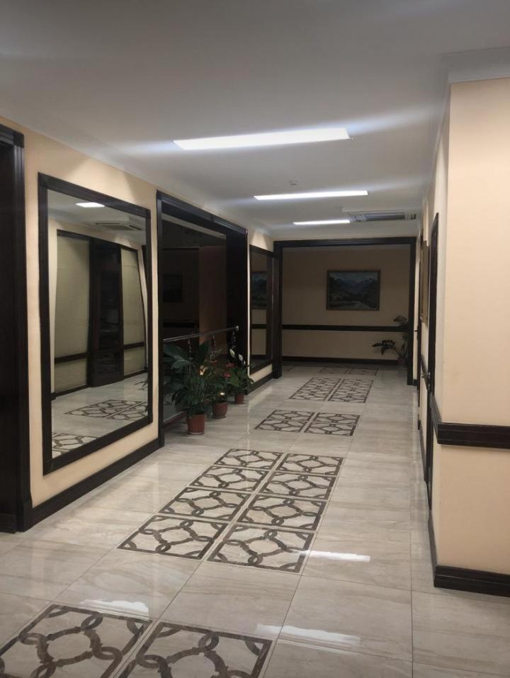 Seoul Hotel Shymkent Ruang foto